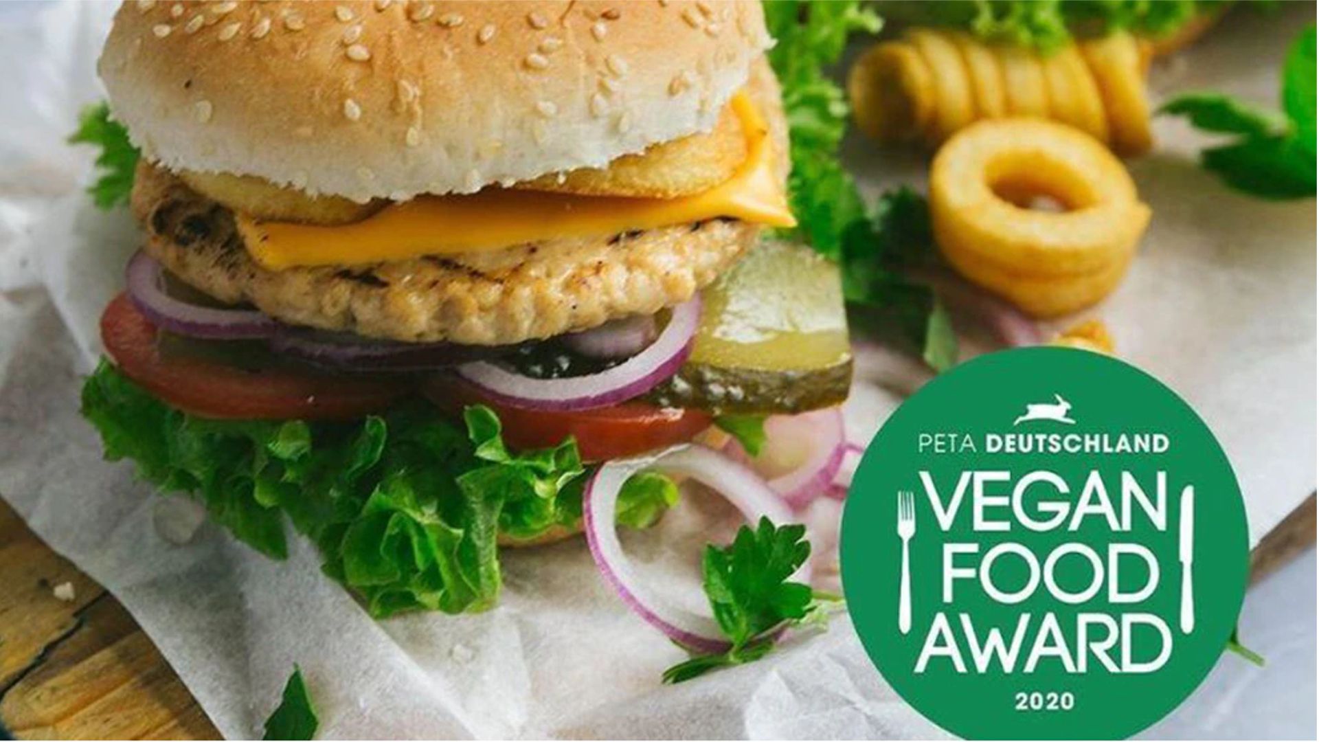 Chicken burger with Deutschland PETA Award logo